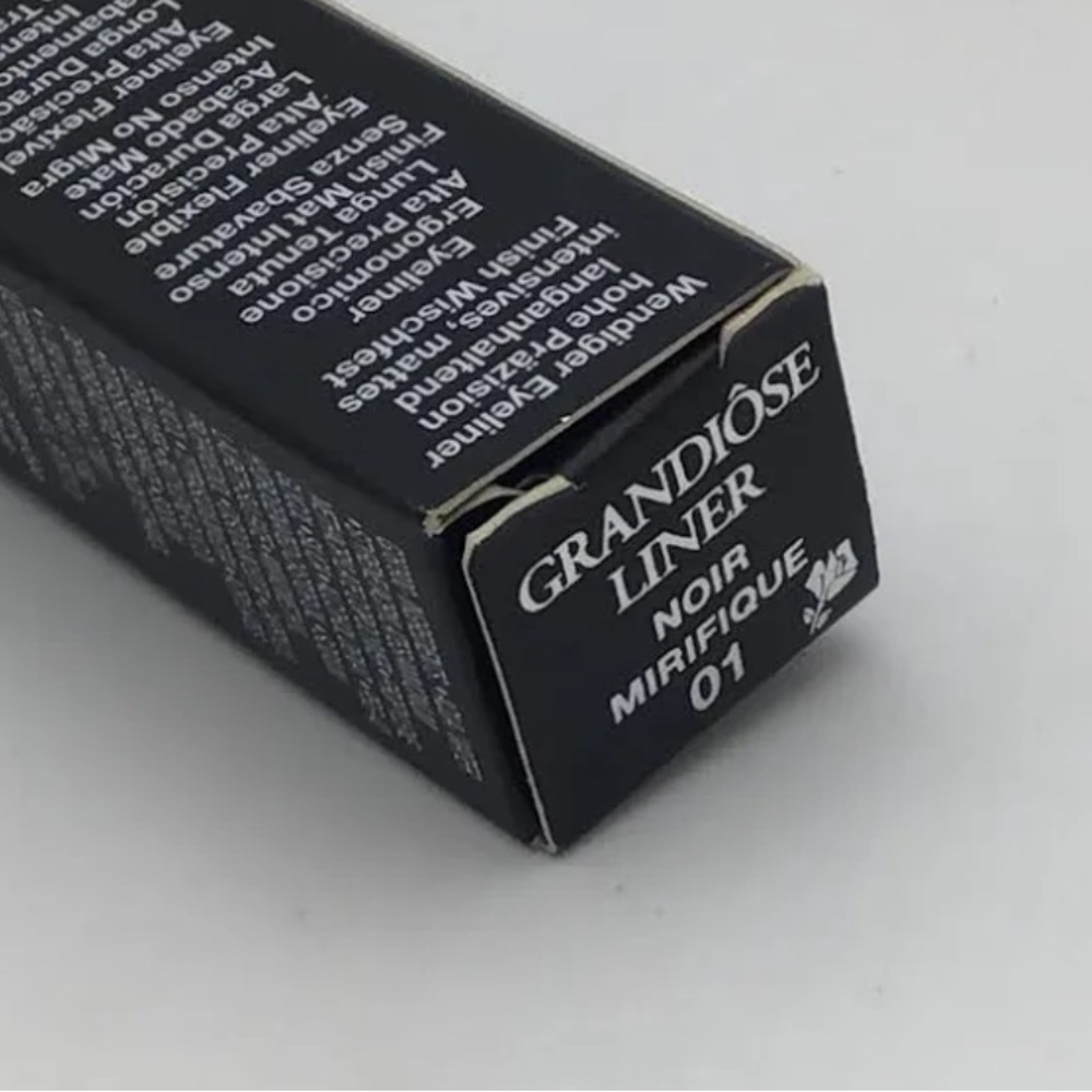 Lancôme Grandiose Flexible Eyeliner - Noir Mirifique 01 - Picture 6 of 6